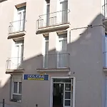Ar Dosjoimi Apartman *