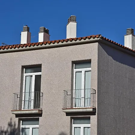 Ar Dosjoimi Apartman *
