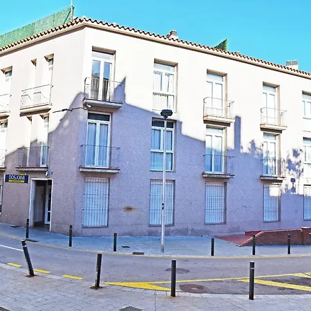 Ar Dosjoimi Apartman *
